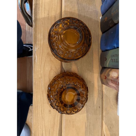 Vintage L.E. Smtih Moon and Stars Glass Yellow Amber Fairy Lamp - Picture 3 of 4